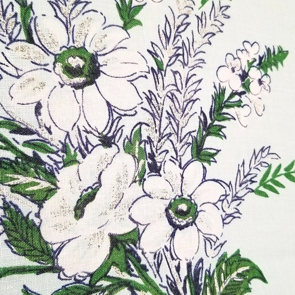 VINTAGE blue green floral linen square tablecloth subtle tan border 51x51 inches - Picture 3 of 9